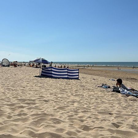 Oostende Studio Royal Ascot Q7 Met Terras En Zeezicht Op Toplocatie Εξωτερικό φωτογραφία